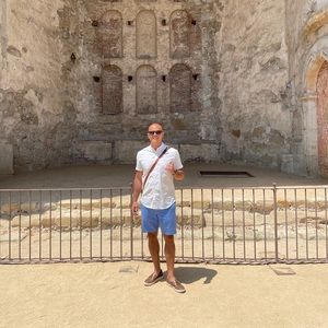 Meet your Posher, Robin